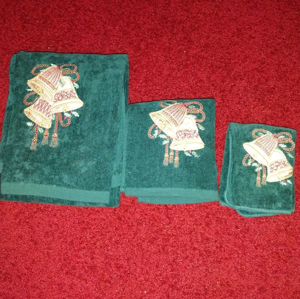 Set of 3 Green Christmas Themed Towels with Bell Applique